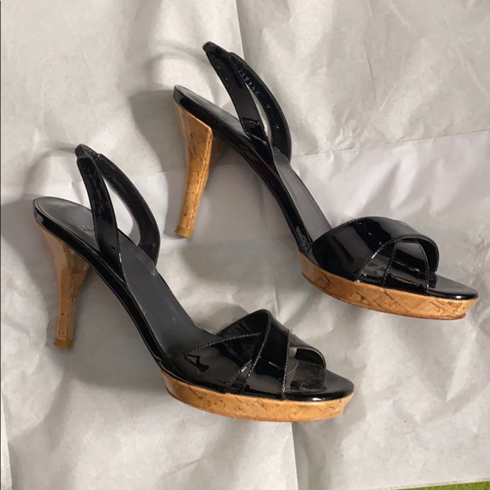 Stuart Weitzman sandal patent leather upper black